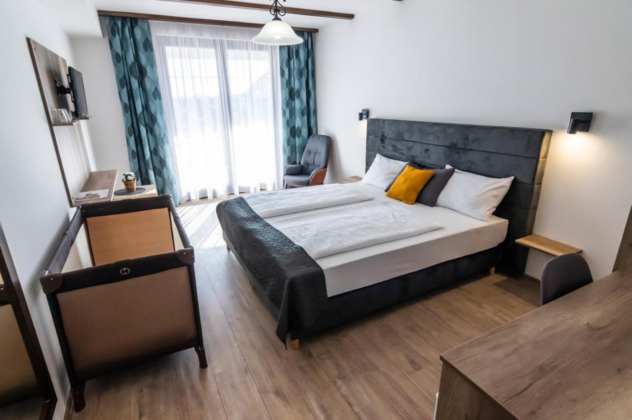 Hotel Bacchus Кестхей Екстер'єр фото